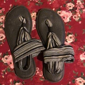 Sanuk sandal 2 pair size 11